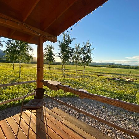 Oma'S And Opa'S Northern Lights Viewing Cabin Vila Whitehorse Exterior foto